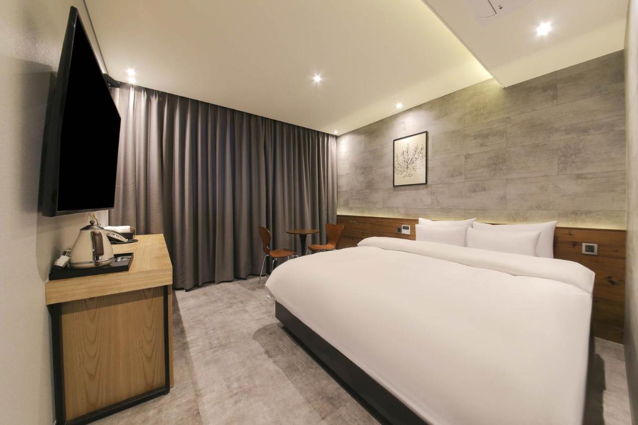 Sokcho Business Hotel Camel Экстерьер фото