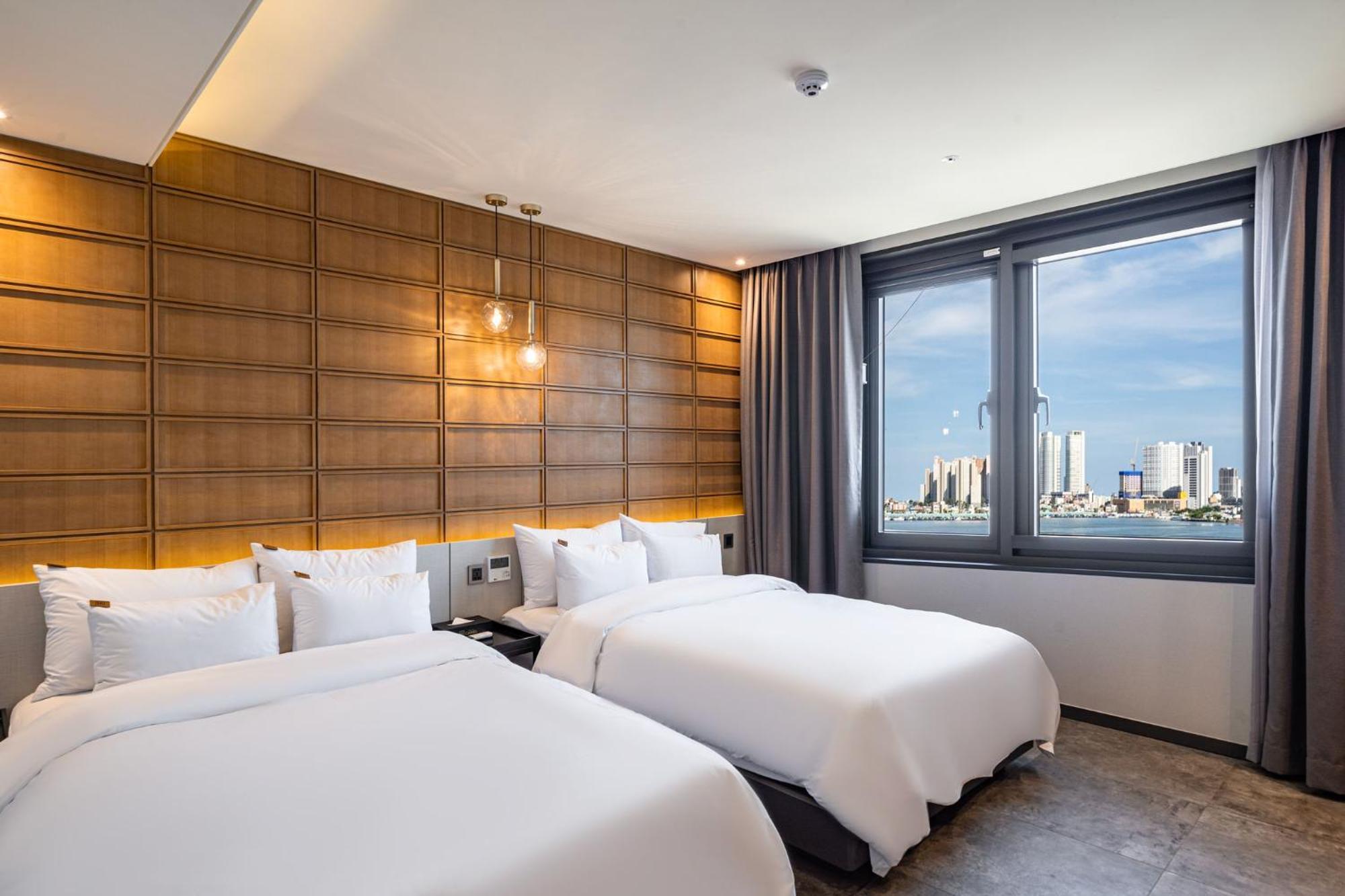 Sokcho Business Hotel Camel Экстерьер фото